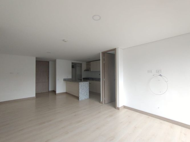 Apartaestudio en  Arriendo en La estrella - Miniatura 3