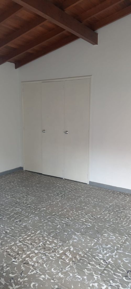 Oficina en  Arriendo en Simon bolivar, Medellín - Miniatura 2