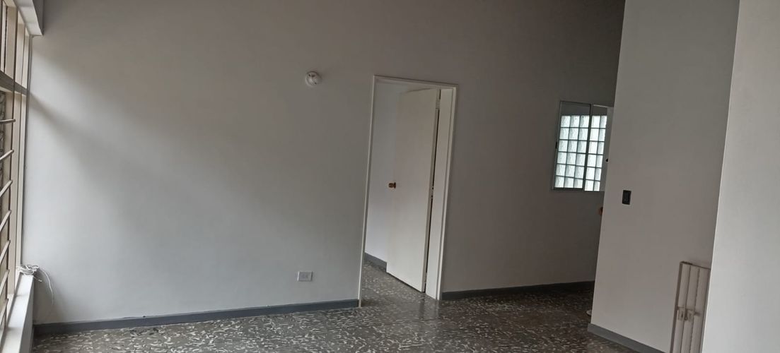 Oficina en  Arriendo en Simon bolivar, Medellín - Miniatura 3