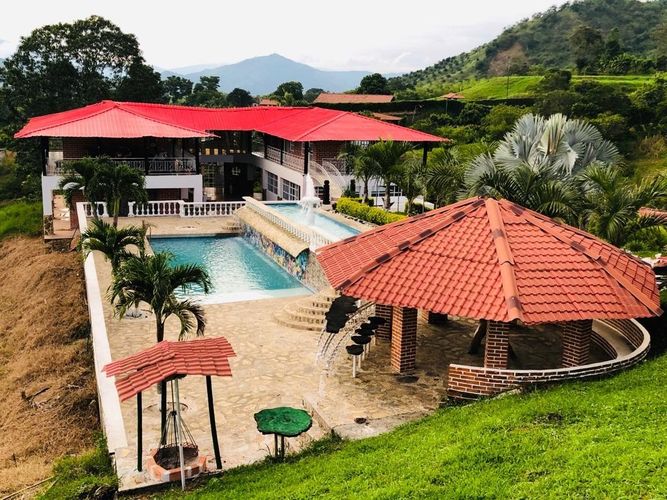 Finca en  Venta en Combia, Pereira - Imagen 1