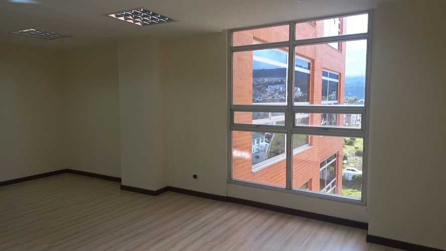 Oficina en  Arriendo en Comuna 3, Tunja - Miniatura 3