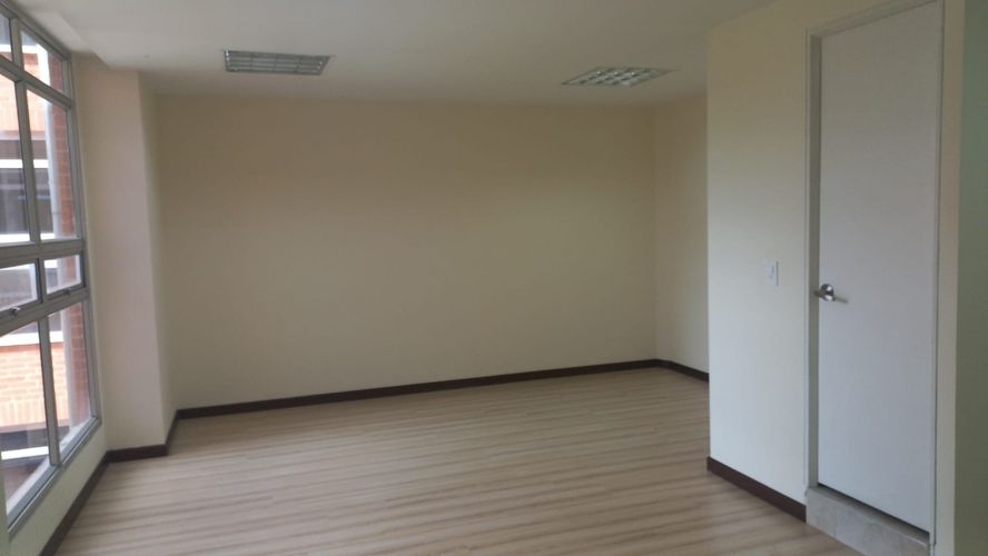 Oficina en  Arriendo en Comuna 3, Tunja - Miniatura 5
