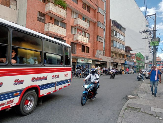 Local en arriendo en La candelaria, Medellín - Miniatura 5
