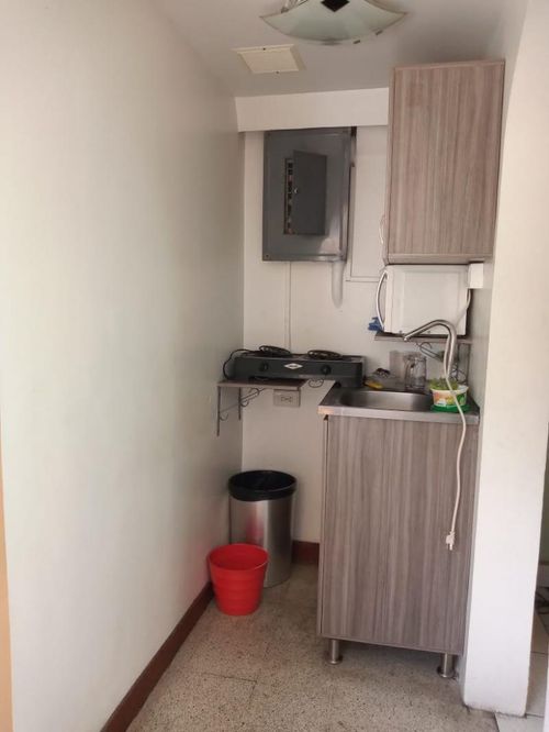 Edificio en venta en La candelaria, Medellín - Miniatura 12