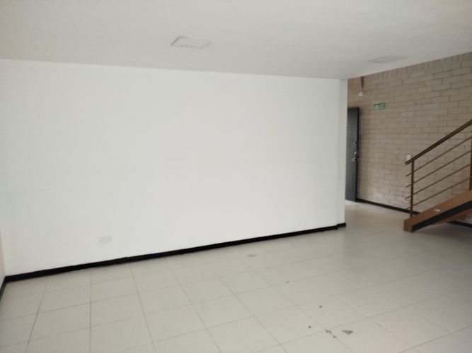 Oficina en  Arriendo en Envigado - Miniatura 4