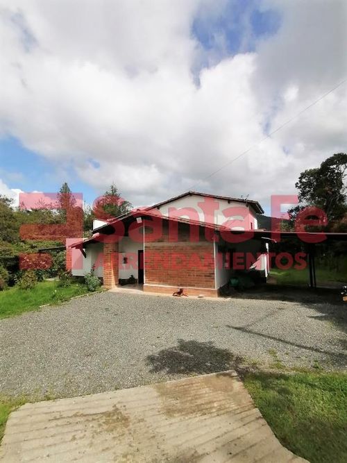 Finca en  Arriendo en El Retiro - Miniatura 2