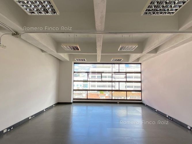Oficina en arriendo en Chico norte, Bogotá - Miniatura 12