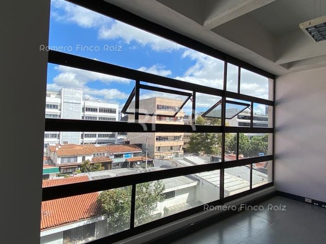Oficina en arriendo en Chico norte, Bogotá - Miniatura 15