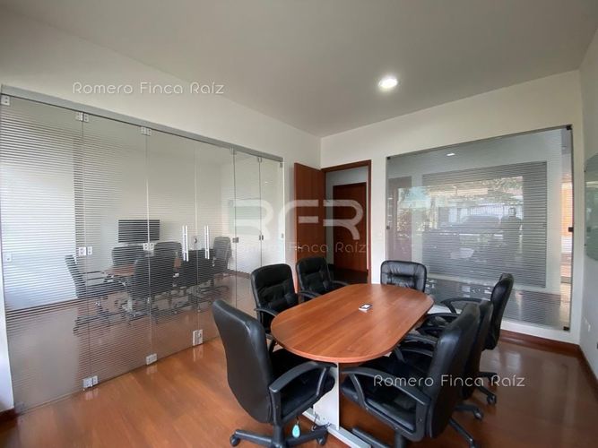 Oficina en arriendo en Chico norte, Bogotá - Miniatura 18