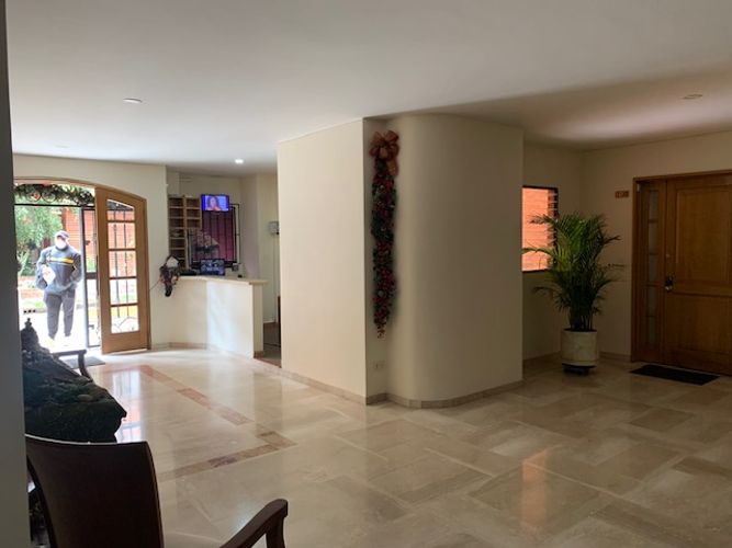 Apartaestudio en  Arriendo en Santa Barbara, Bogotá - Miniatura 23