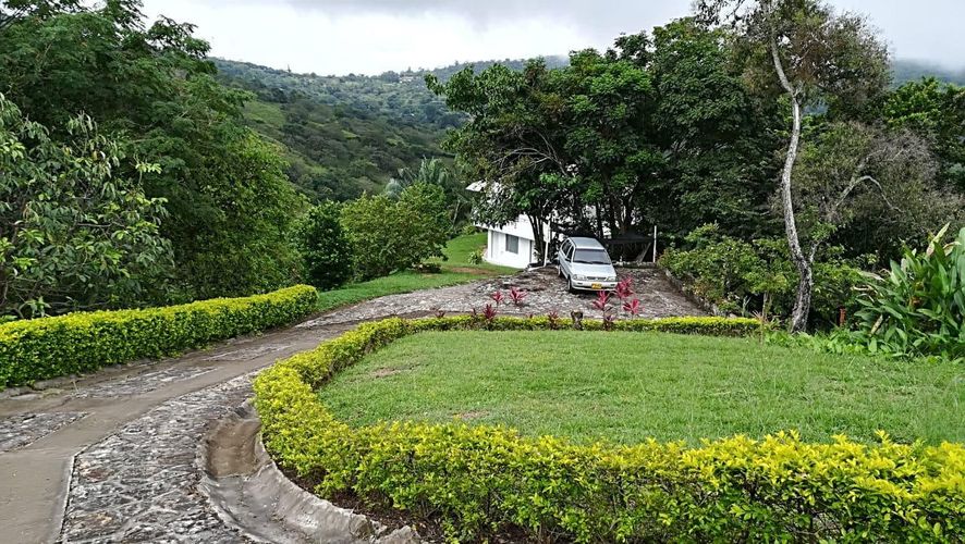 Finca en  Venta en La mesa - Imagen 1