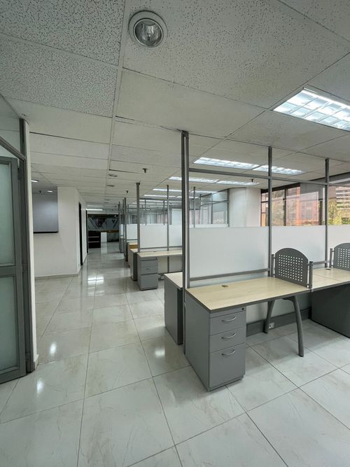 Oficina en  Arriendo en El Poblado, Medellín - Miniatura 7