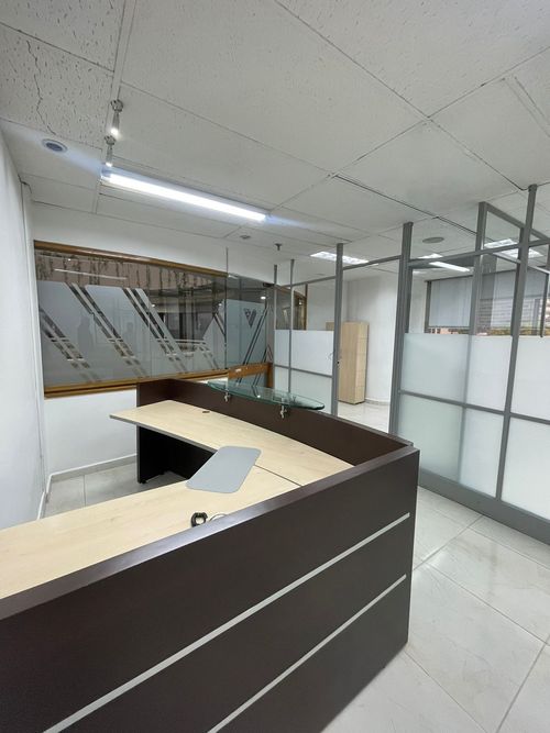 Oficina en  Arriendo en El Poblado, Medellín - Miniatura 12