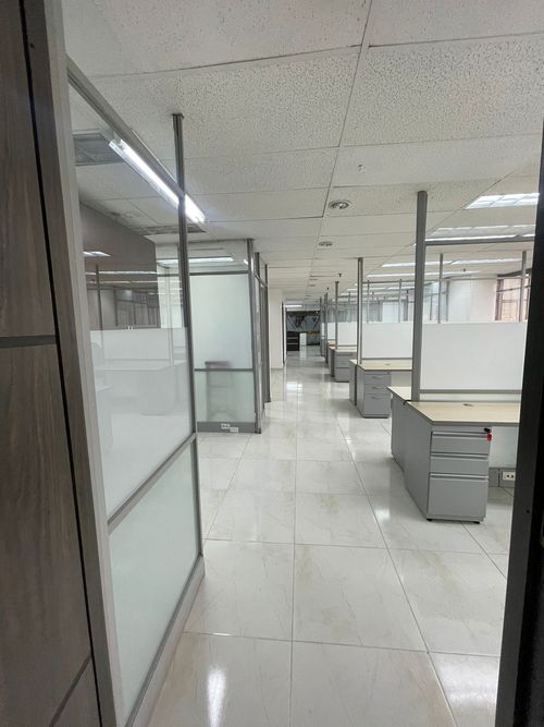 Oficina en  Arriendo en El Poblado, Medellín - Imagen 1