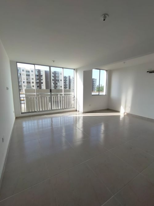 Apartamento en arriendo en Alameda del Rio, Barranquilla - Miniatura 2