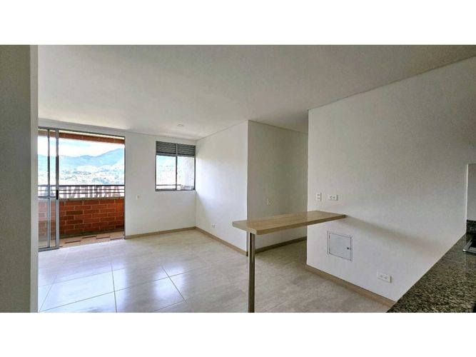 Apartamento en  Arriendo en Ditaires, Itaguí - Miniatura 5