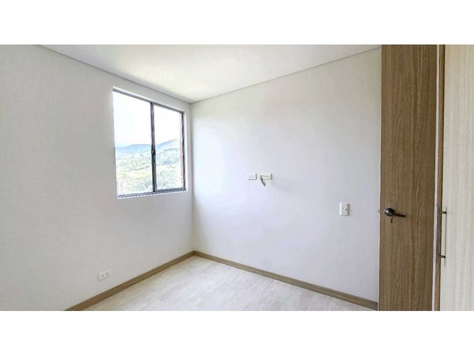 Apartamento en  Arriendo en Ditaires, Itaguí - Miniatura 11