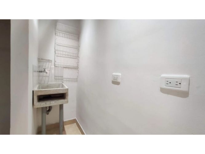 Apartaestudio en  Venta en Loma del Indio, Medellín - Miniatura 9