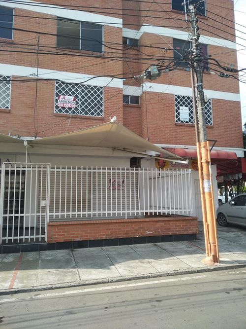 Apartaestudio en  Arriendo en Los cambulos, Cali - Imagen 1