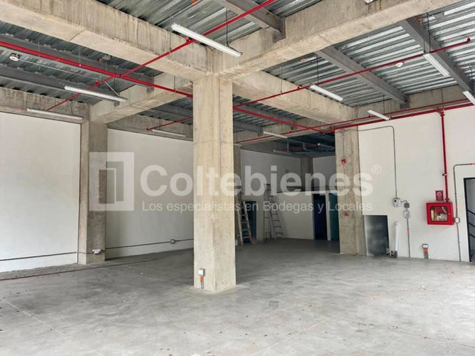 Edificio en  Venta en El Poblado, Medellín - Miniatura 4