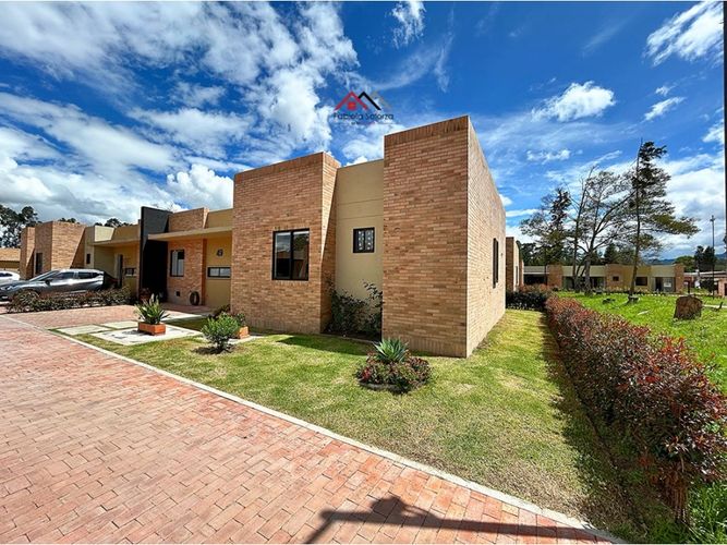 Casa en  Venta en Rio frio, Chía - Miniatura 3