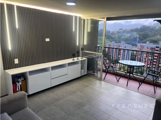 Apartaestudio en  Venta en Itaguí - Miniatura 2