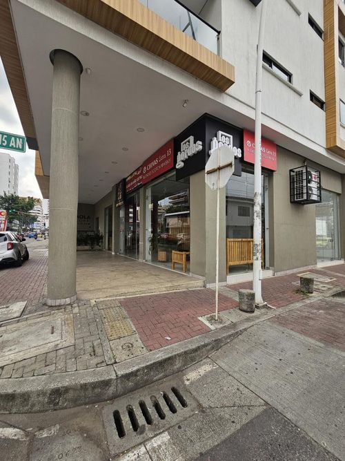Edificio en  Venta en Cali - Miniatura 4
