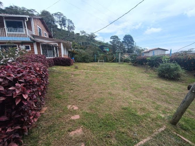 Finca en  Arriendo en Santa Elena, Medellín - Miniatura 3