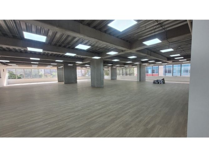 Oficina en arriendo en El chico, Bogotá - Miniatura 12