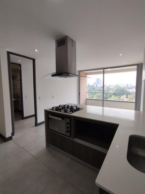 Apartaestudio en  Arriendo en Ciudad del Río, Medellín - Imagen 1