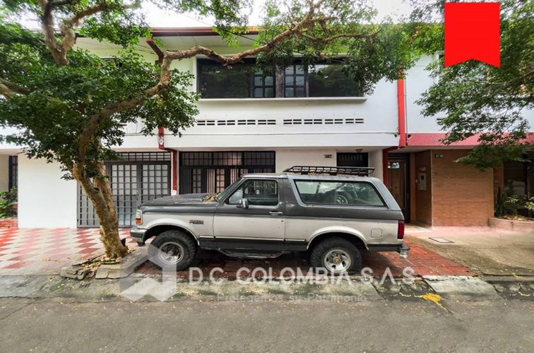 Casa en  Venta en Girardot - Imagen 1