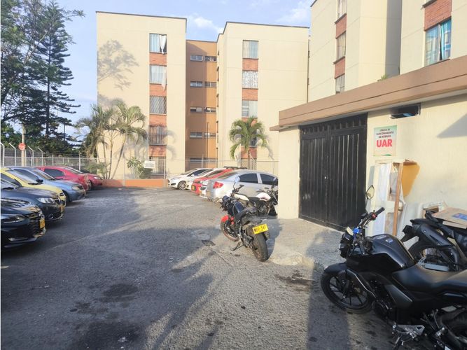 Apartamento en  Venta en Calima, Cali - Miniatura 13