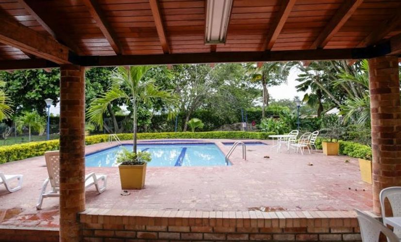 Finca en arriendo en Palmira - Miniatura 19