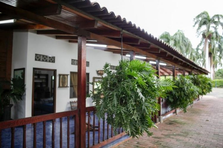 Finca en arriendo en Palmira - Miniatura 23