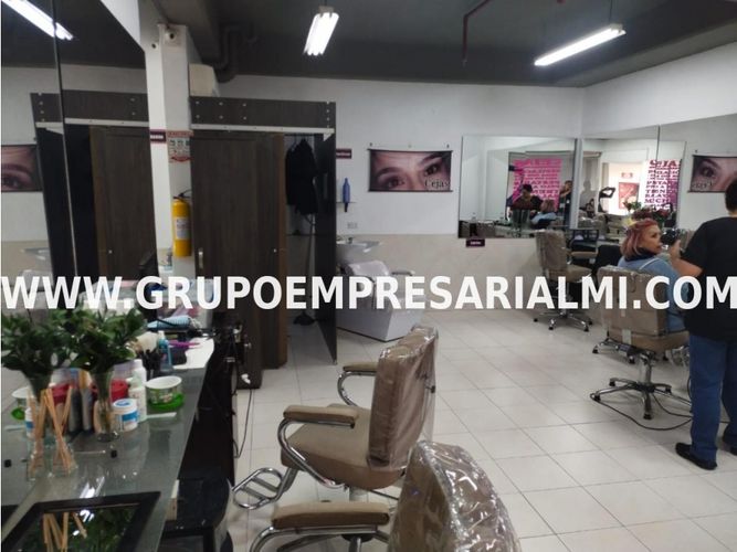Local en  Venta en El Poblado, Medellín - Miniatura 2