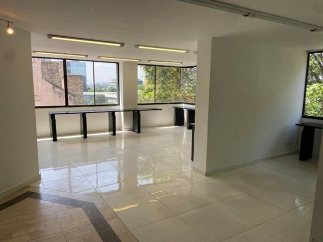 Oficina en  Arriendo en El nogal, Bogotá - Miniatura 2