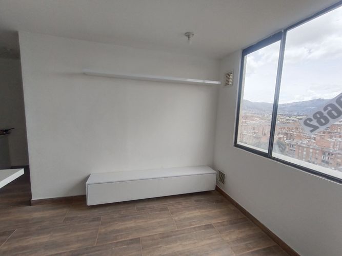 Apartaestudio en  Arriendo en Mazuren, Bogotá - Miniatura 13