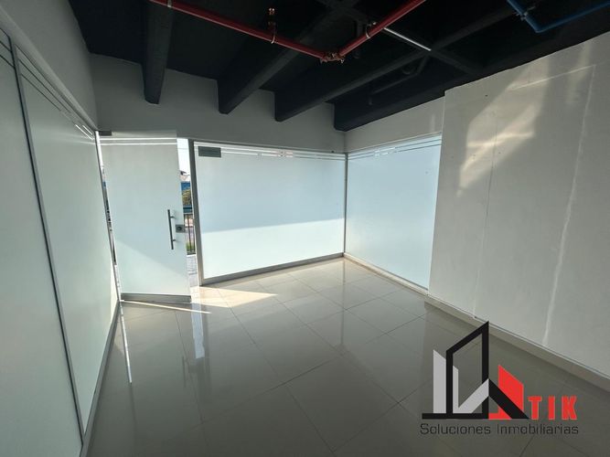 Local en  Arriendo en Suba la Campiña, Bogotá - Miniatura 2