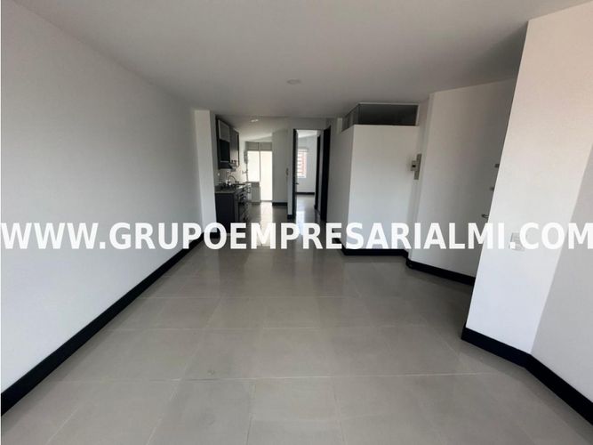 Apartaestudio en  Arriendo en Laureles, Medellín - Miniatura 2