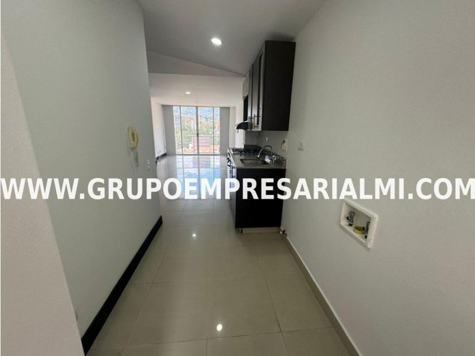Apartaestudio en  Arriendo en Laureles, Medellín - Miniatura 8