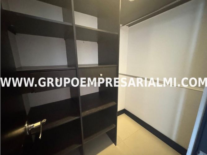 Apartaestudio en  Arriendo en Laureles, Medellín - Miniatura 12