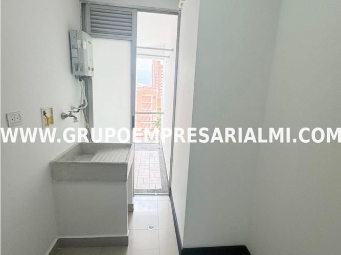 Apartaestudio en  Arriendo en Laureles, Medellín - Miniatura 15