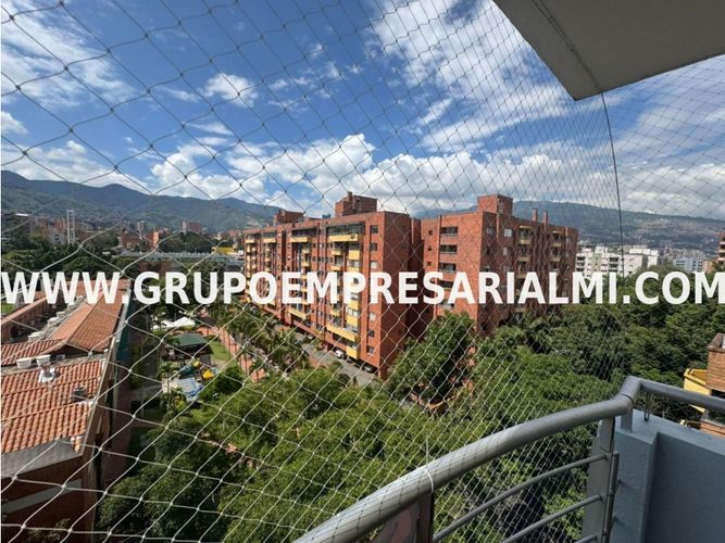 Apartaestudio en  Arriendo en Laureles, Medellín - Miniatura 21
