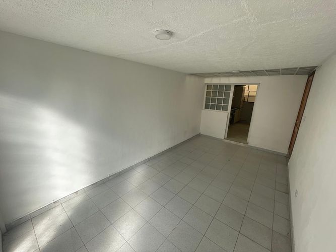 Casa en  Arriendo en Cota - Miniatura 4