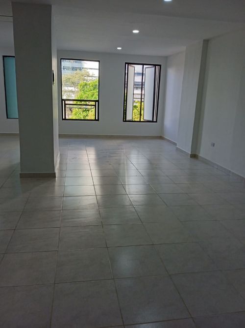 Local en  Arriendo en El Poblado, Medellín - Miniatura 5