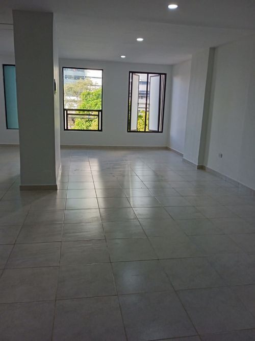 Local en  Arriendo en El Poblado, Medellín - Miniatura 8