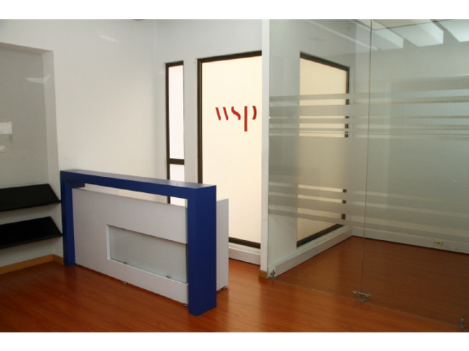 Oficina en arriendo en Zona chapinero, Bogotá - Miniatura 4
