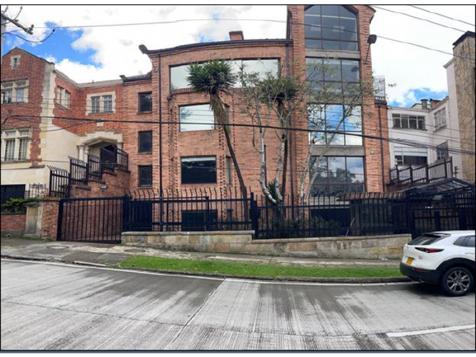 Edificio en arriendo en La merced, Bogotá - Imagen 1