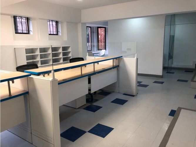Edificio en arriendo en La merced, Bogotá - Miniatura 17