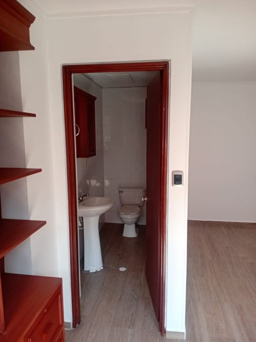 Oficina en  Arriendo en Norte - centro, Bucaramanga - Miniatura 8